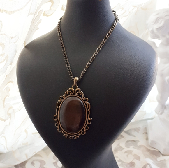 Vintage victorian revival brown moonglow pendant - Picture 10 of 11